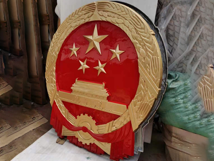 国徽制作中的误差与修正技巧